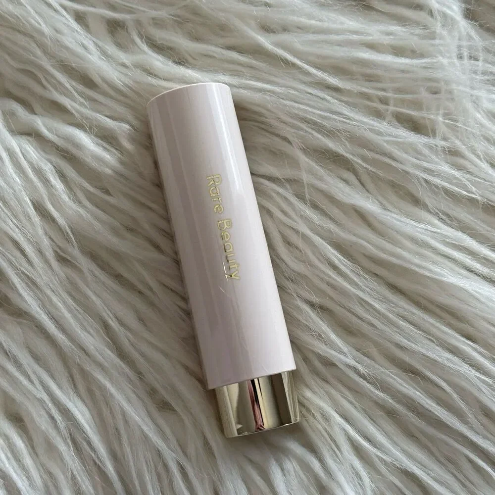Rare Beauty Kind Words Matte Lipstick Wise